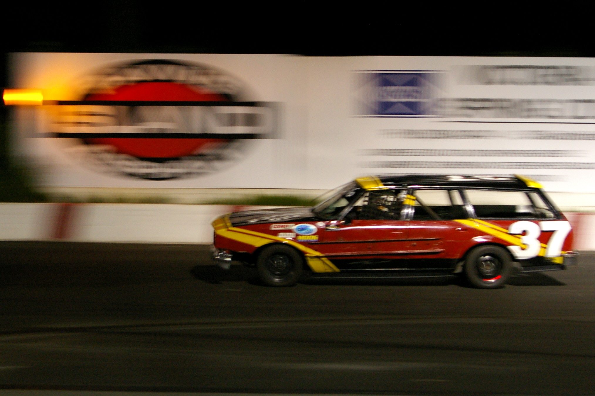 37backstretch